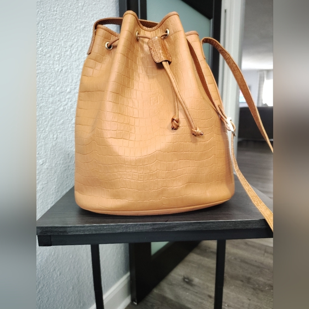 Fendi Tan Croc-Embossed Shoulder Bag - Picture 9 of 16
